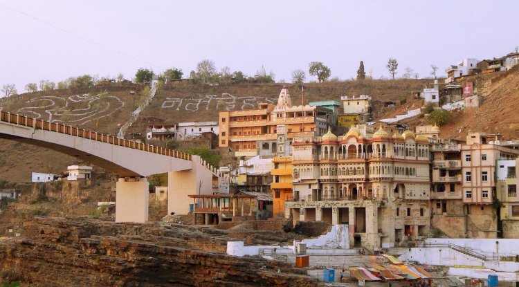 Omkareshwar Temple - Madhya Pradesh